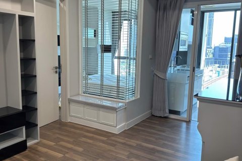 Condominio de 1 dormitorio en Phra Khanong, Bangkok, Tailandia № 80341 - foto 6