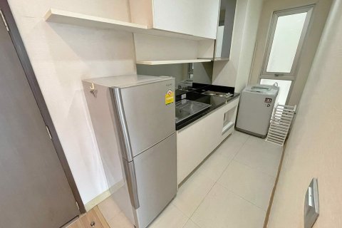 Condominio de 1 dormitorio en Watthana, Bangkok, Tailandia № 80339 - foto 3