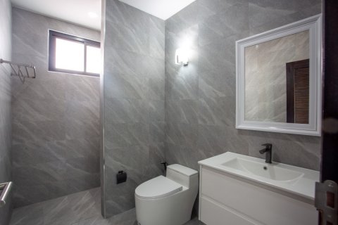 Casa de 3 dormitorios en Hua Hin, Tailandia № 125497 - foto 11