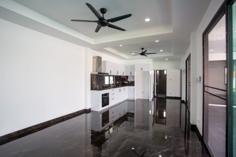 Casa de 3 dormitorios en Hua Hin, Tailandia № 125497 - foto 4