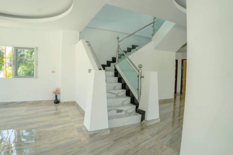 Haus in Phuket, Thailand 3 Schlafzimmer № 78923 - Foto 19