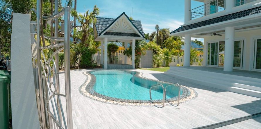 Haus in Phuket, Thailand 3 Schlafzimmer № 78923