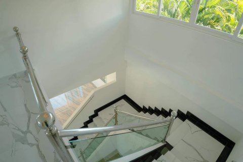 Haus in Phuket, Thailand 3 Schlafzimmer № 78923 - Foto 18