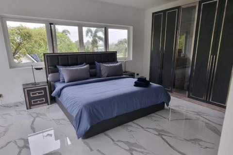 Haus in Phuket, Thailand 3 Schlafzimmer № 78923 - Foto 17
