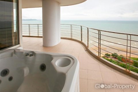 Condominio de 3 dormitorios en Pattaya, Tailandia № 100725 - foto 18