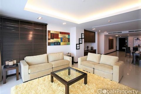 คอนโดมิเนียมในพัทยา, ประเทศไทย, 3 ห้องนอน № 100725
