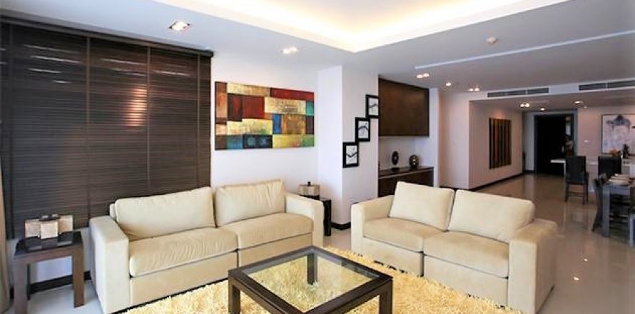 Condominio de 3 dormitorios en Pattaya, Tailandia № 100725