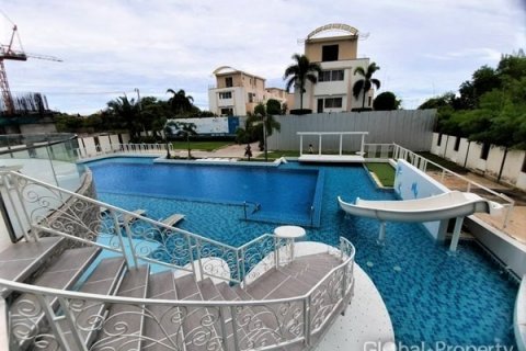 Condominio de 3 dormitorios en Pattaya, Tailandia № 100726 - foto 20