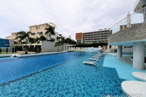 Condominio de 3 dormitorios en Pattaya, Tailandia № 100726 - foto 21