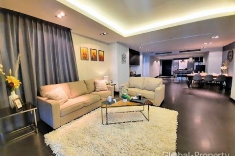 Condominio de 3 dormitorios en Pattaya, Tailandia № 100726 - foto 4