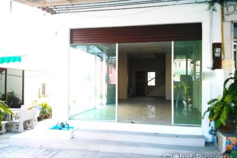Local comercial 165 m2 en Pattaya, Tailandia № 100721 - foto 4