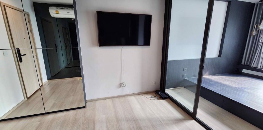Condo à Bangkok, Thaïlande, 1 chambre à Life One Wireless  № 81173