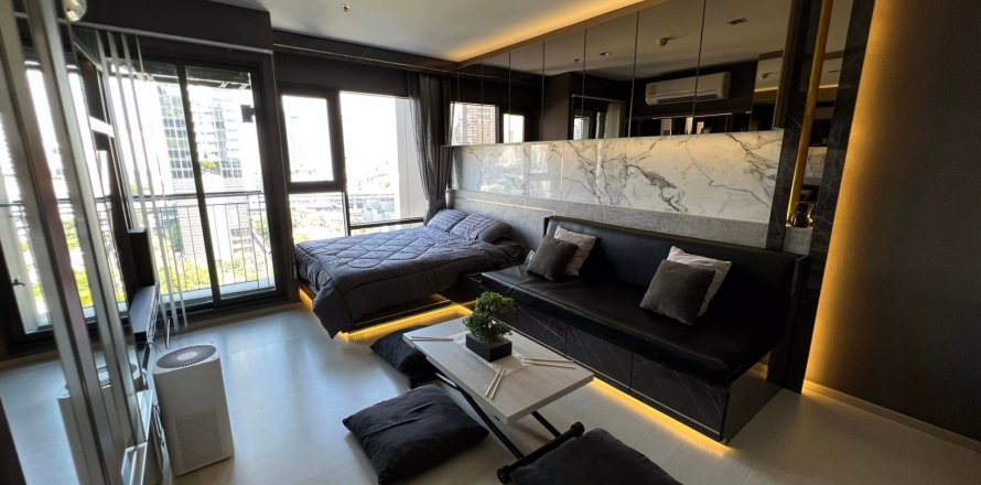 Estudio en el condominio en Bangkok, Tailandia en Rhythm Sukhumvit 36-38  № 81177