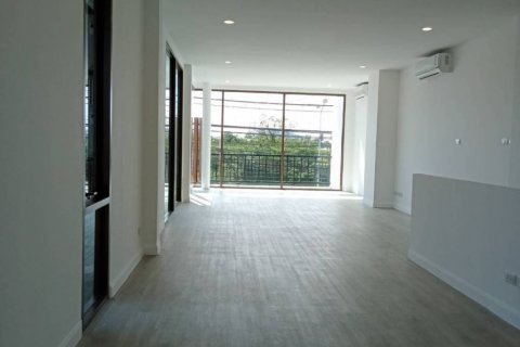 Casa de 1 dormitorio en Hua Hin, Tailandia № 132786 - foto 5
