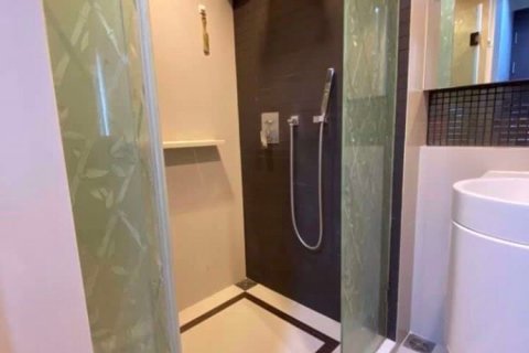 Sobre plano Rhythm Sathorn - Narathiwas en Bangkok, Tailandia № 36312 - foto 6