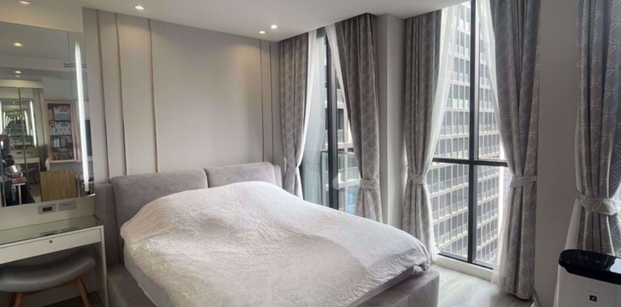 Condominio de 1 dormitorio en Bangkok, Tailandia en Noble Ploenchit № 77278
