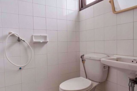 Condominio de 3 dormitorios en Watthana, Bangkok, Tailandia № 76752 - foto 17