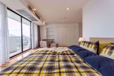 Condominio de 3 dormitorios en Watthana, Bangkok, Tailandia № 76752 - foto 22