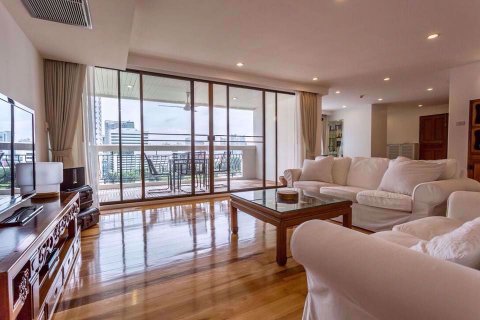 Condominio de 3 dormitorios en Watthana, Bangkok, Tailandia № 76752 - foto 5