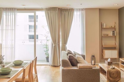 Condominio de 2 dormitorios en Watthana, Bangkok, Tailandia № 76750 - foto 2
