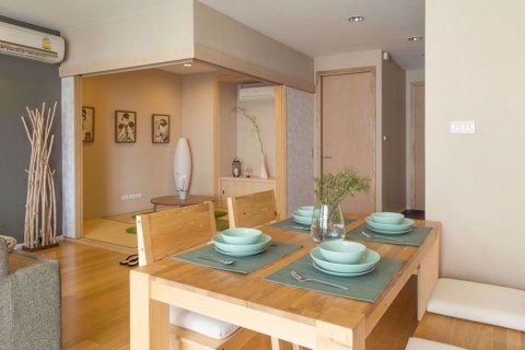 Condominio de 2 dormitorios en Watthana, Bangkok, Tailandia № 76750 - foto 3