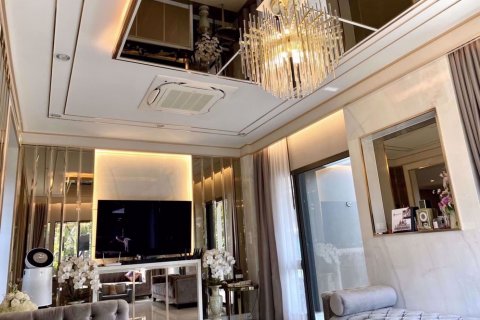 Maison à Prawet, Bangkok, Thaïlande 4 chambres № 78437