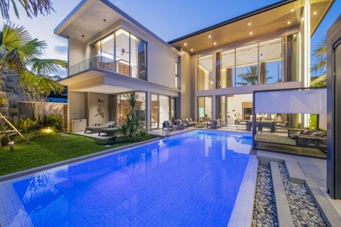 Chalet de 4 dormitorios en Bang Tao, Tailandia № 71739