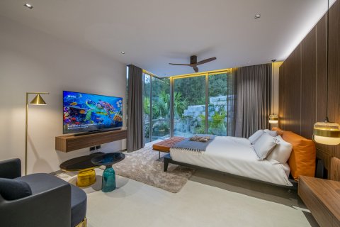 Villa in Bang Tao, Thailand 4 Schlafzimmer № 71739 - Foto 12