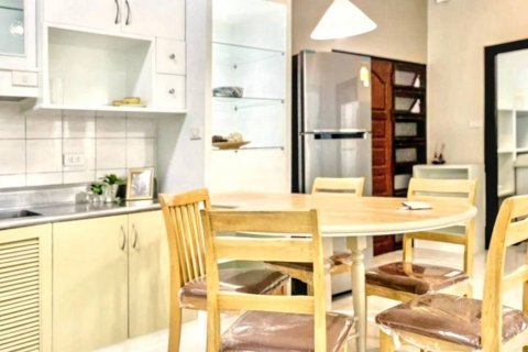 Condominio de 2 dormitorios en Bangkok, Tailandia № 119698 - foto 8