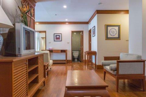 Condo in Pathum Wan, Bangkok, Thailand, 2 bedrooms № 77204 - photo 7