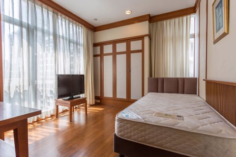 Condo in Pathum Wan, Bangkok, Thailand, 2 bedrooms № 77204 - photo 12