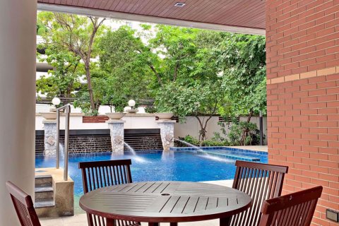 Condominio de 3 dormitorios en Watthana, Bangkok, Tailandia № 77206 - foto 22