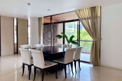 คอนโดมิเนียมในวัฒนา, กรุงเทพฯ, ประเทศไทย, 3 ห้องนอน № 77206