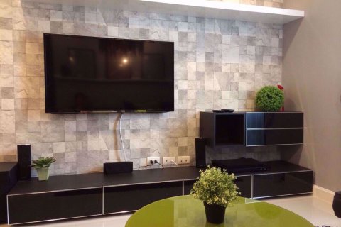 Condominio de 2 dormitorios en Khlong Toei, Bangkok, Tailandia № 77203 - foto 5