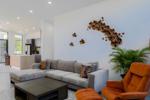 Casa de 4 dormitorios en Chiang Mai, Tailandia № 126105 - foto 10