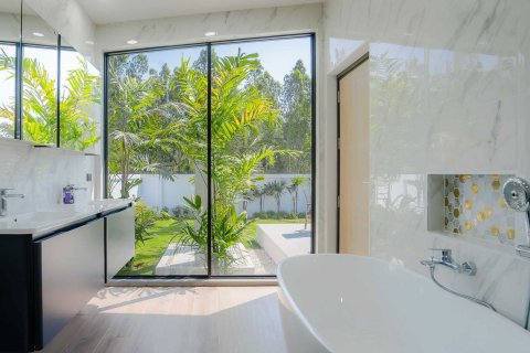 Casa de 4 dormitorios en Chiang Mai, Tailandia № 126105 - foto 15