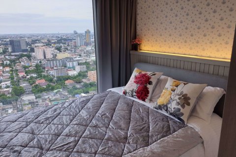Condominio de 1 dormitorio en Phra Khanong, Bangkok, Tailandia № 76201 - foto 8