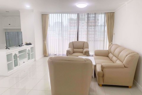 Condominio de 2 dormitorios en Watthana, Bangkok, Tailandia № 76198