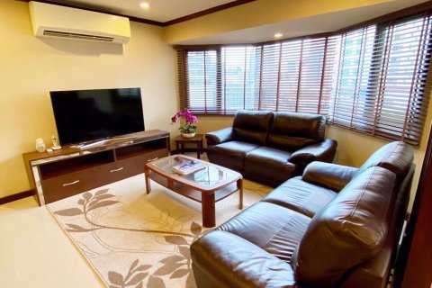 Condominio de 3 dormitorios en Watthana, Bangkok, Tailandia № 76202 - foto 2