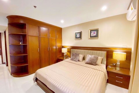 Condominio de 3 dormitorios en Watthana, Bangkok, Tailandia № 76202 - foto 6