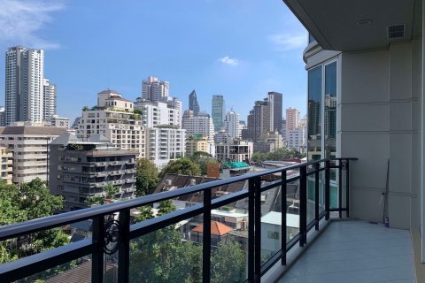 Condominio de 2 dormitorios en Watthana, Bangkok, Tailandia № 76197 - foto 6