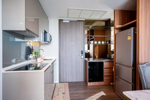 Condominio de 2 dormitorios en Bang Na, Bangkok, Tailandia № 132423 - foto 7