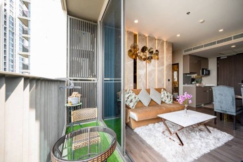 Condominio de 2 dormitorios en Bang Na, Bangkok, Tailandia № 132423 - foto 6