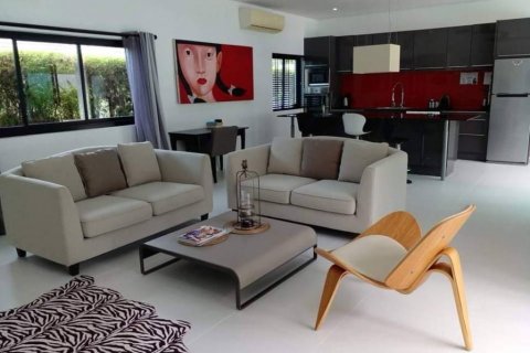 Chalet de 3 dormitorios en Surat Thani, Tailandia № 132422 - foto 6