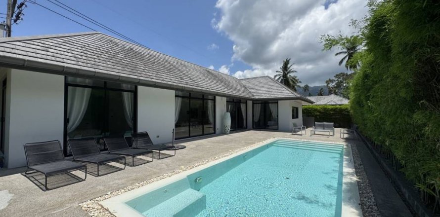 Chalet de 3 dormitorios en Surat Thani, Tailandia № 132422
