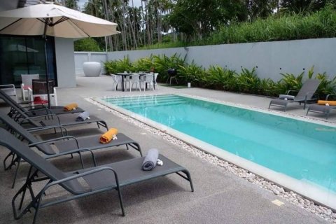 Chalet de 3 dormitorios en Surat Thani, Tailandia № 132422 - foto 5