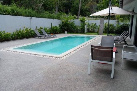 Chalet de 3 dormitorios en Surat Thani, Tailandia № 132422 - foto 7