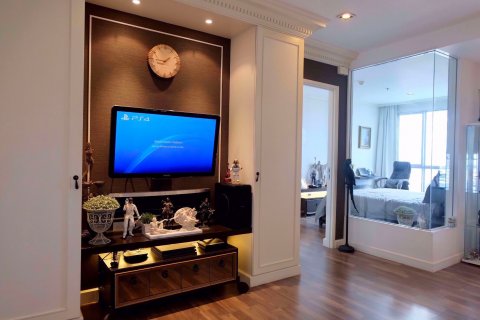 Condominio de 1 dormitorio en Thonburi, Bangkok, Tailandia № 76588 - foto 2