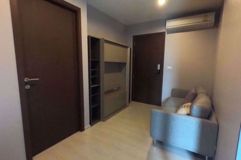 Condo in Ratchathewi, Bangkok, Thailand, 1 bedroom  № 76587