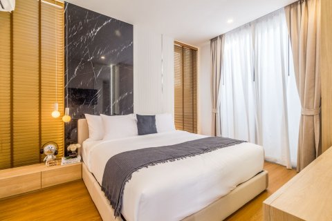 Villa in Bang Tao, Thailand 5 bedrooms № 74434 - photo 17